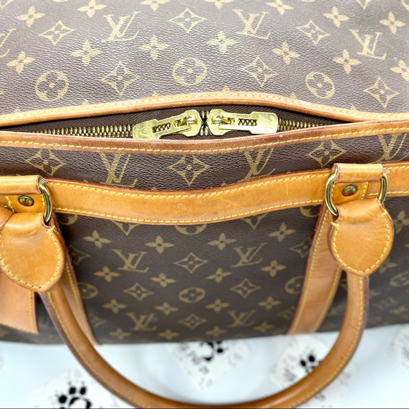 SOLD OUT Louis Vuitton Dog Carrier - Picture 4 of 16